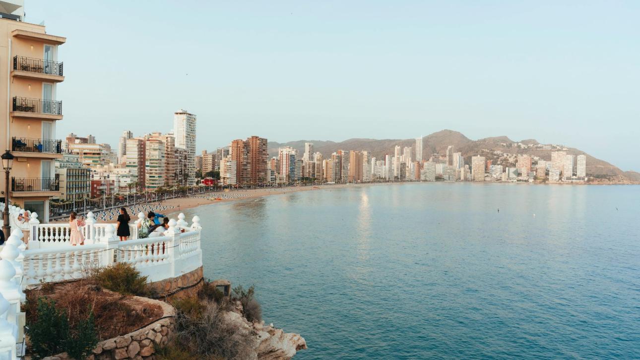 C&oacute;mo atraer m&aacute;s reservas directas para apartamentos tur&iacute;sticos en Benidorm
